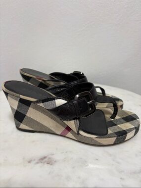 Burberry Black Leather & Beige Plaid Wedge Sandals with Buckle